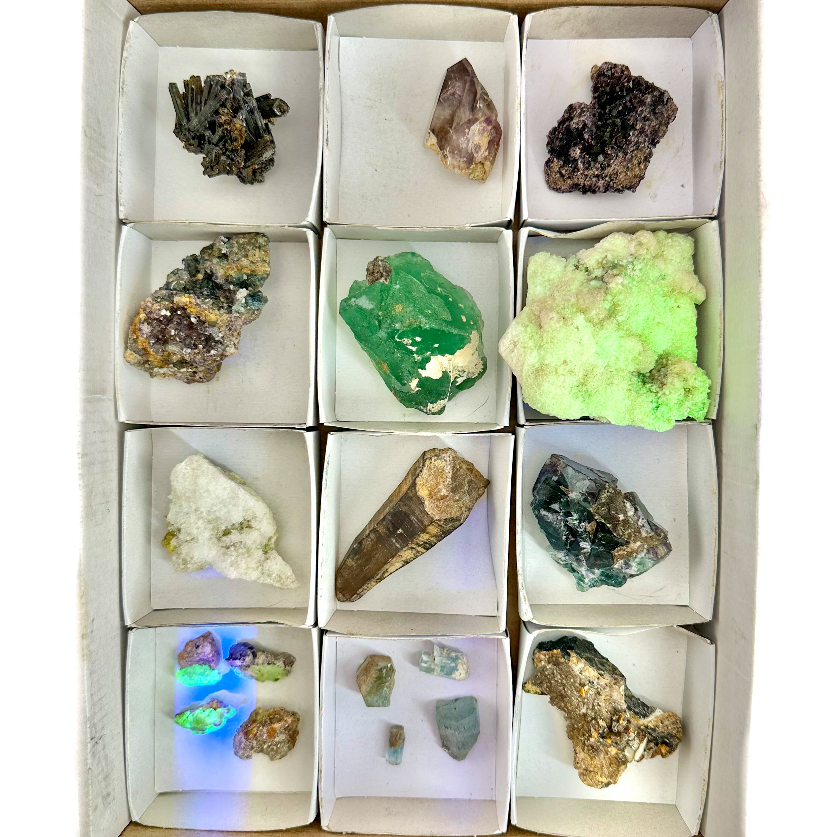 18 Piece/ 554g Flat of Mixed Minerals from Namibia | Okorusu Fluorite, Aquamarine, Hyalite Opal, Amethyst, Smoky Quartz