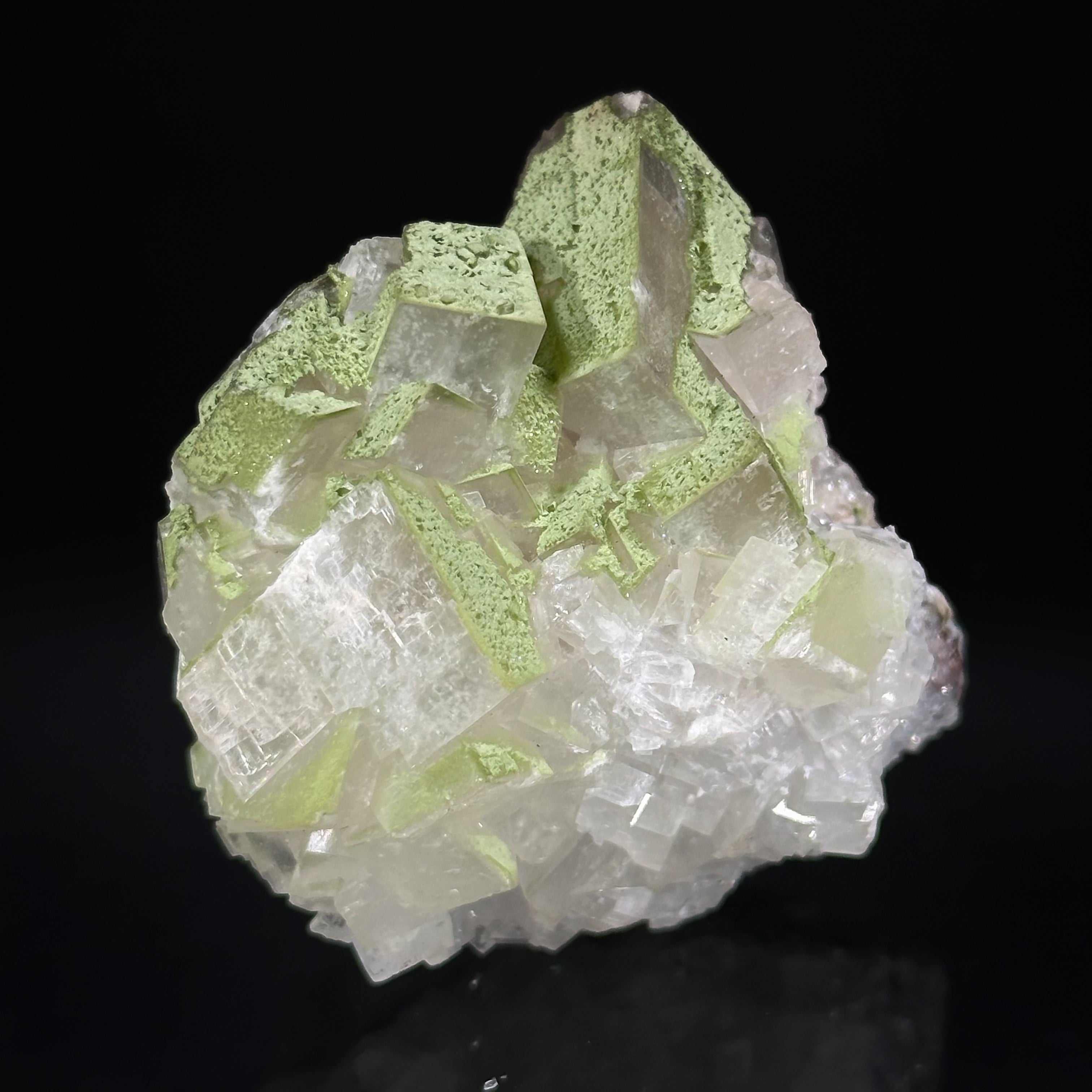 Calcite with Duftite