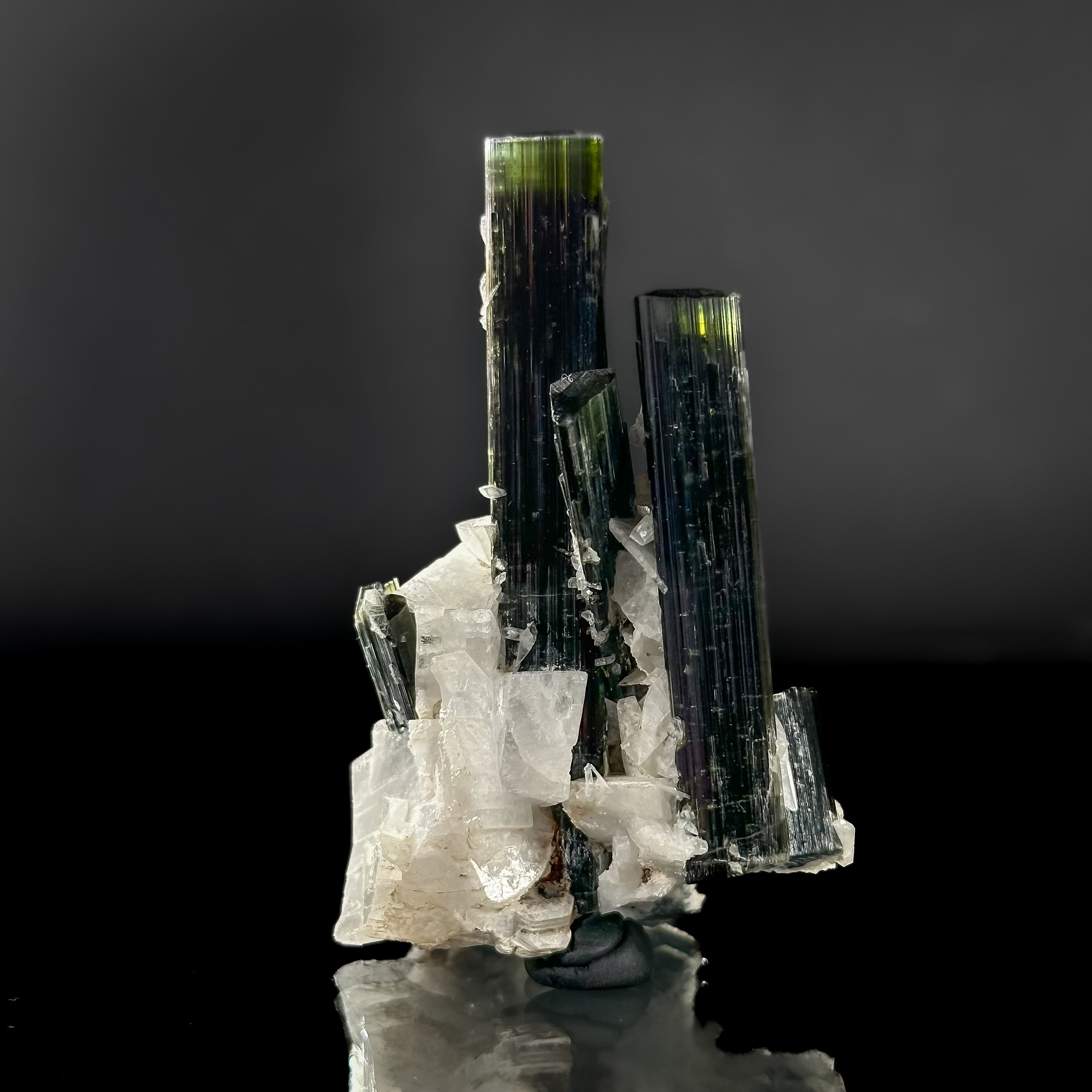 Tourmaline var. Elbaite with Albite