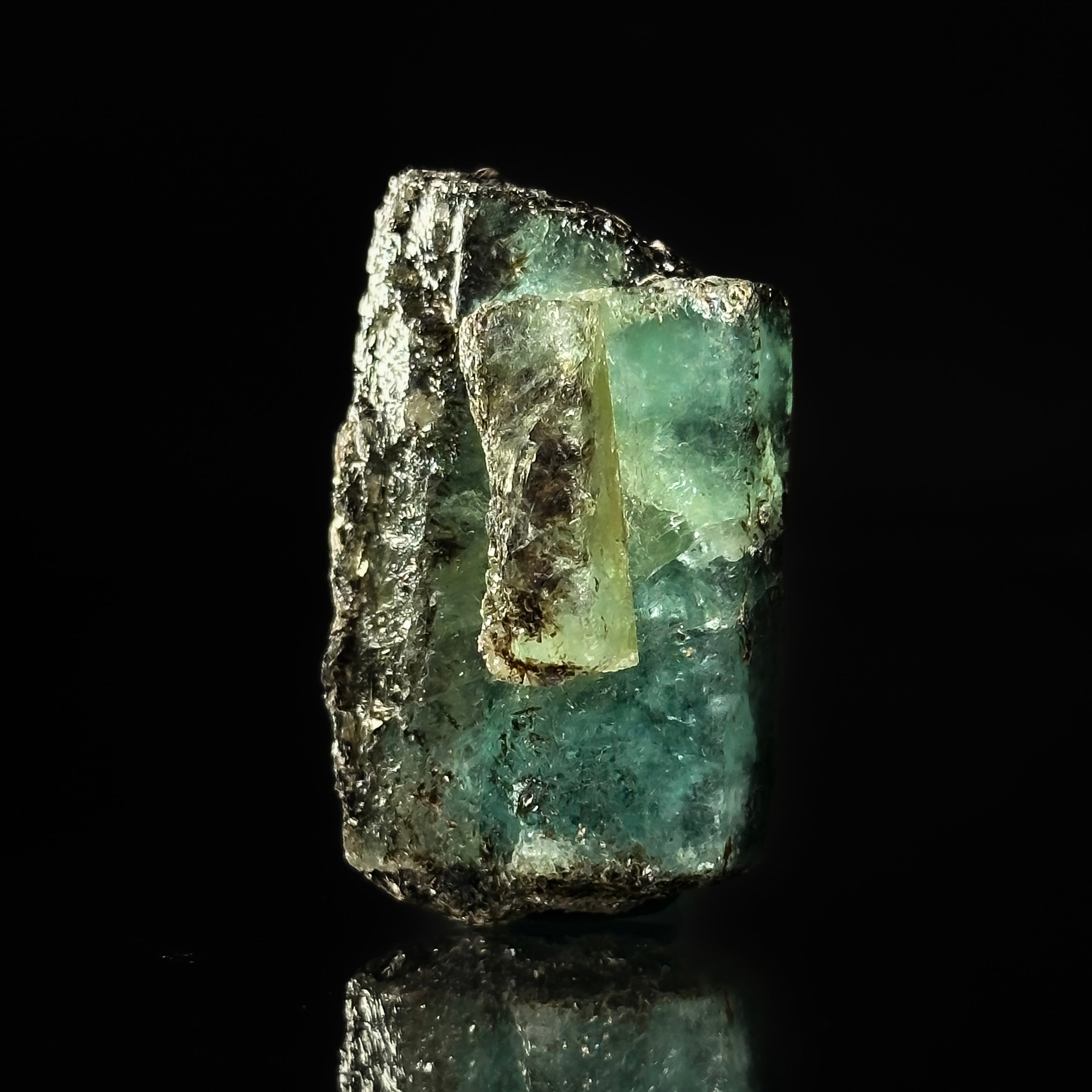 Beryl var. Emerald with Biotite Mica