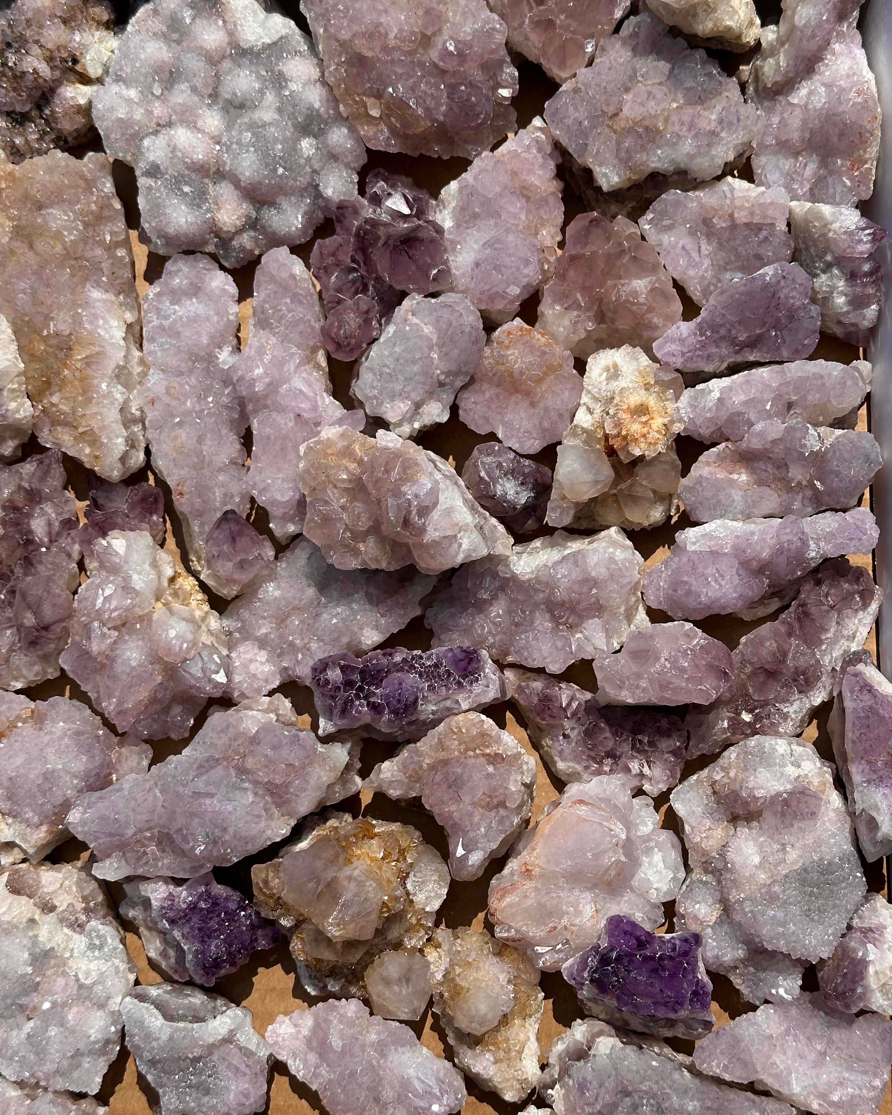 1 KG of “Spirit Quartz” (Quartz var. Amethyst)