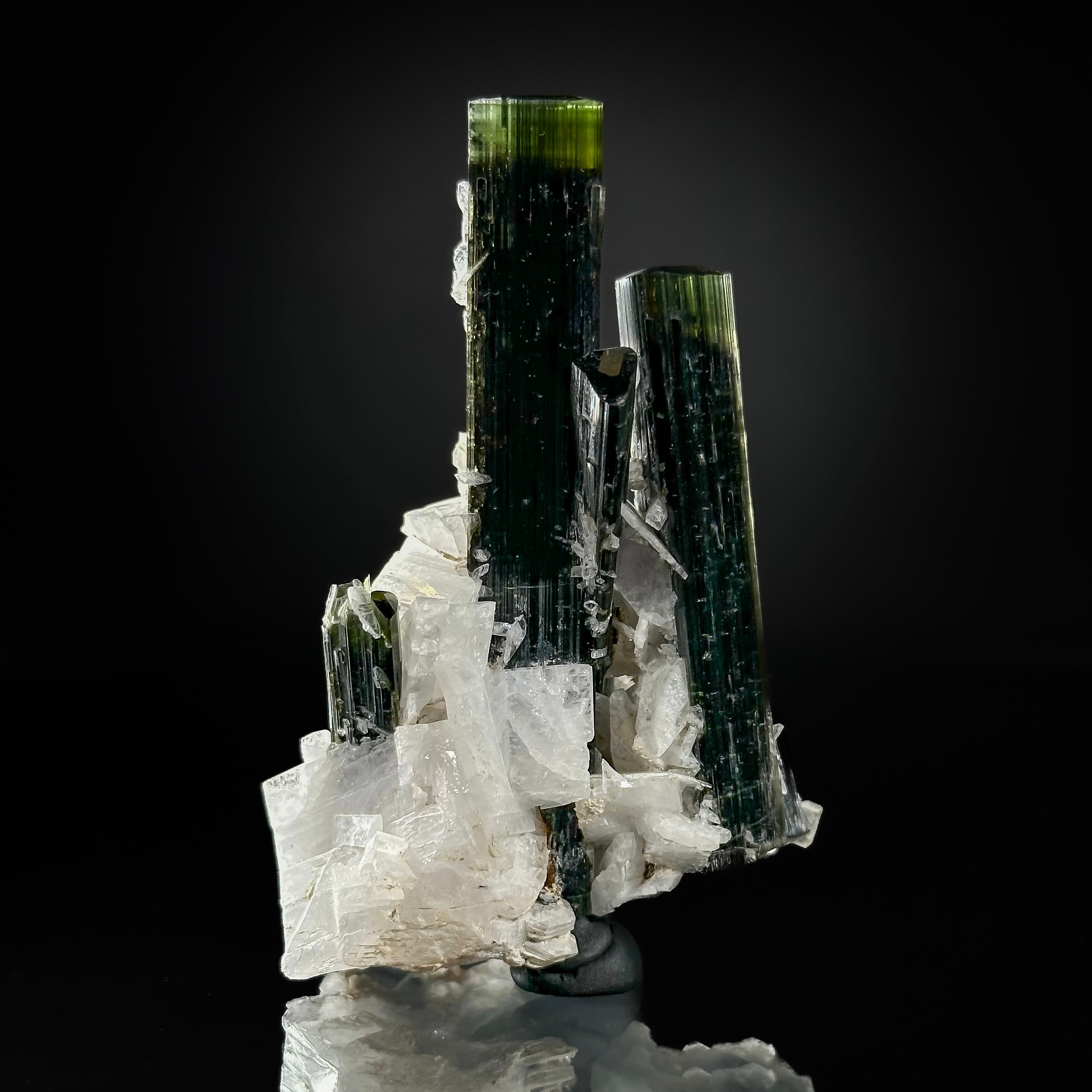 Tourmaline var. Elbaite with Albite