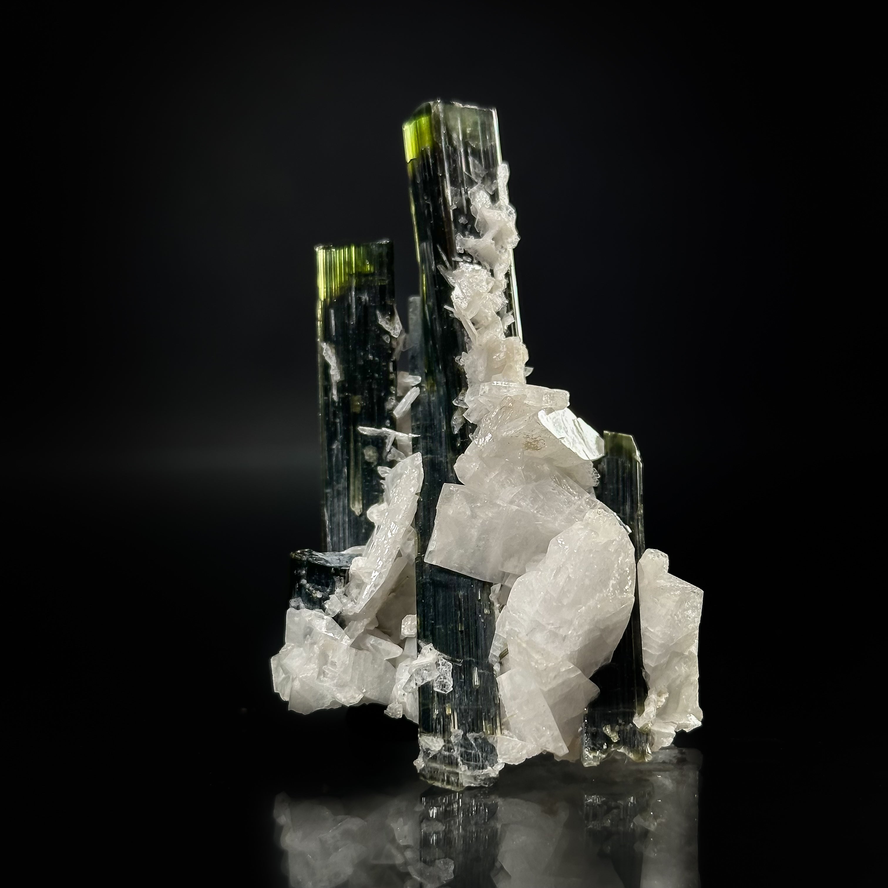 Tourmaline var. Elbaite with Albite