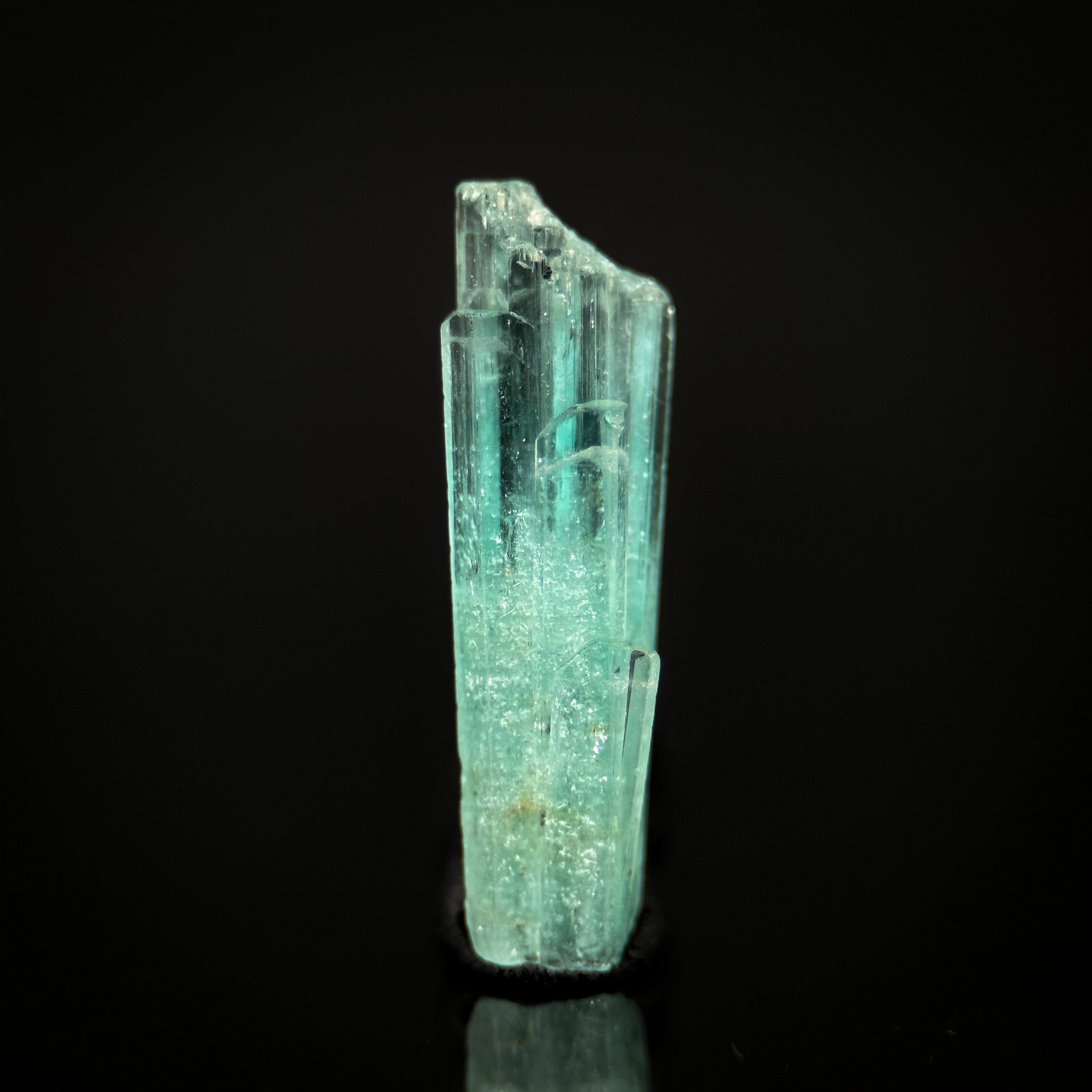 Beryl var. Emerald