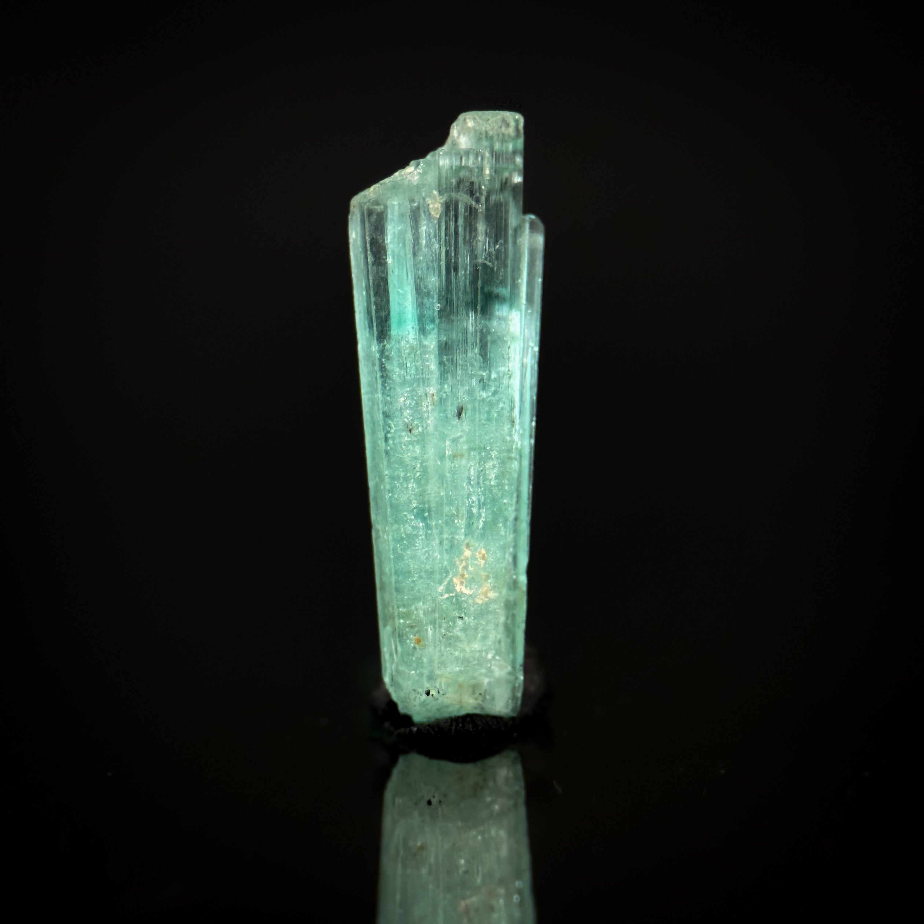 Beryl var. Emerald